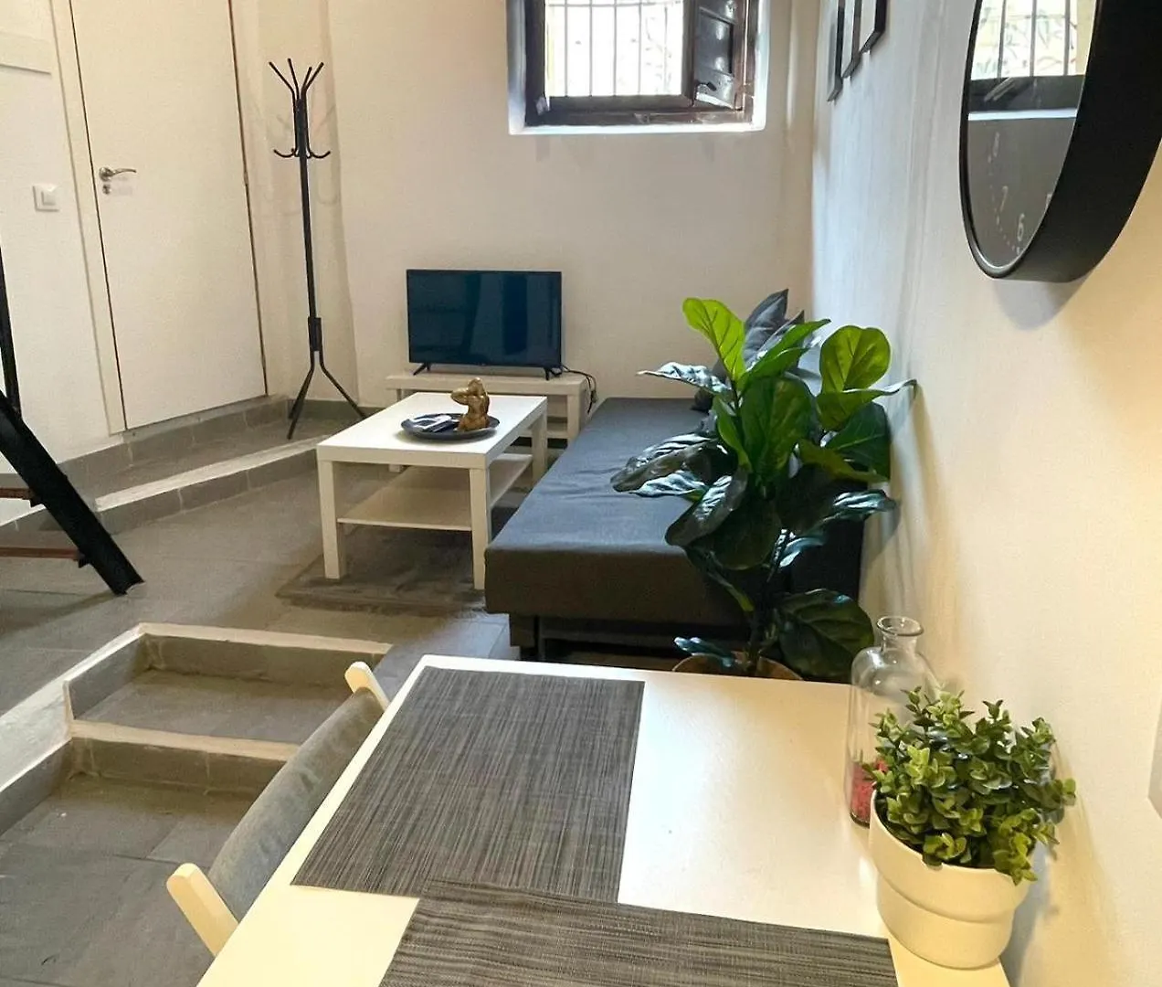 Hostel The Hipstel Parallel Barcelona